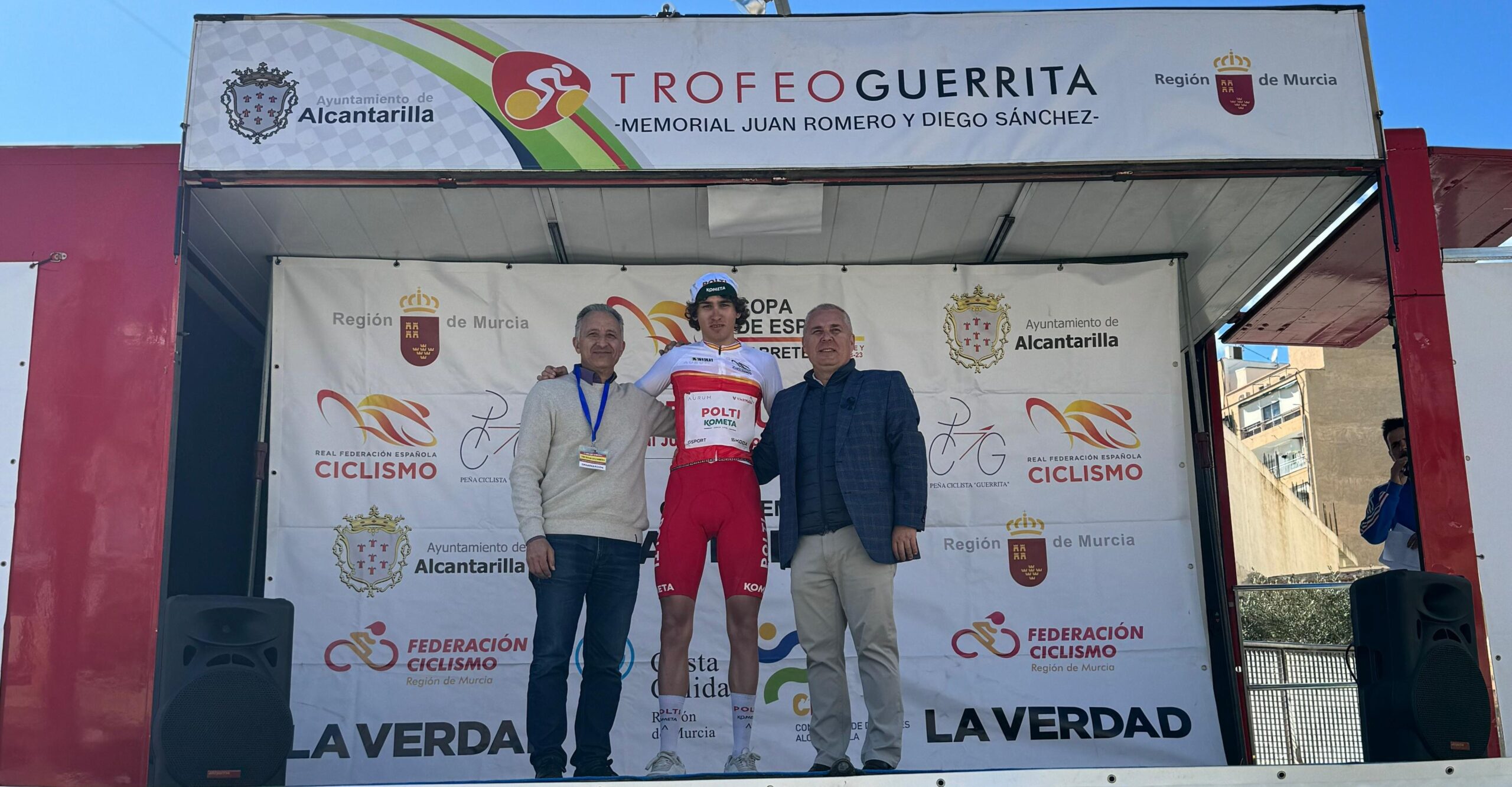 Gabriele Raccagni luce el maillot de líder de la Copa de España