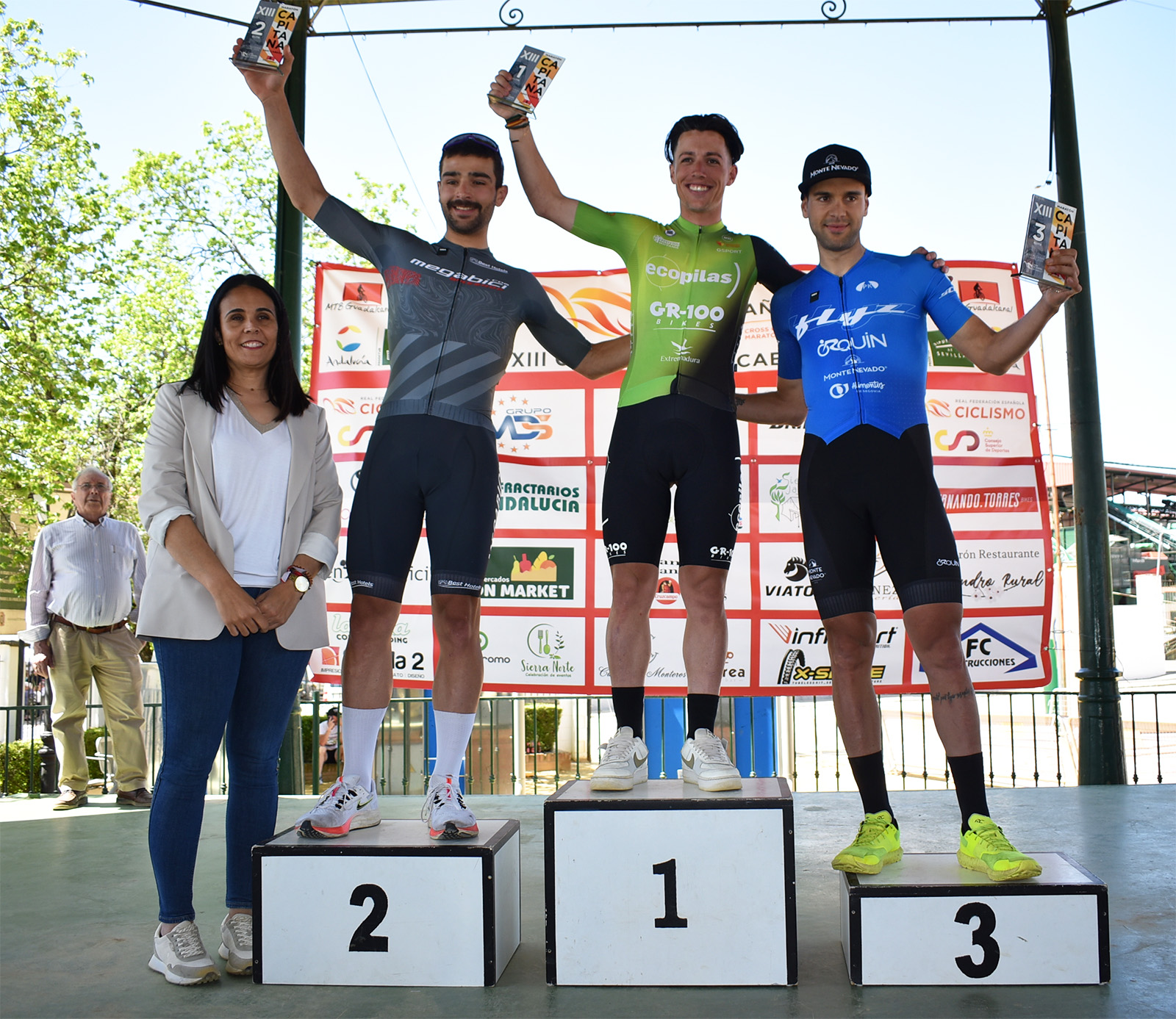 Manu Cordero (Extremadura-Ecopilas) consigue la victoria y el liderato la Copa de España XCM en Guadalcanal
