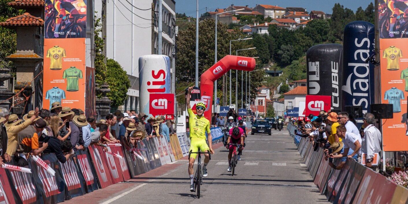 Vigo Rías Baixas Owen Lightfoot Volta Portugal do Futuro