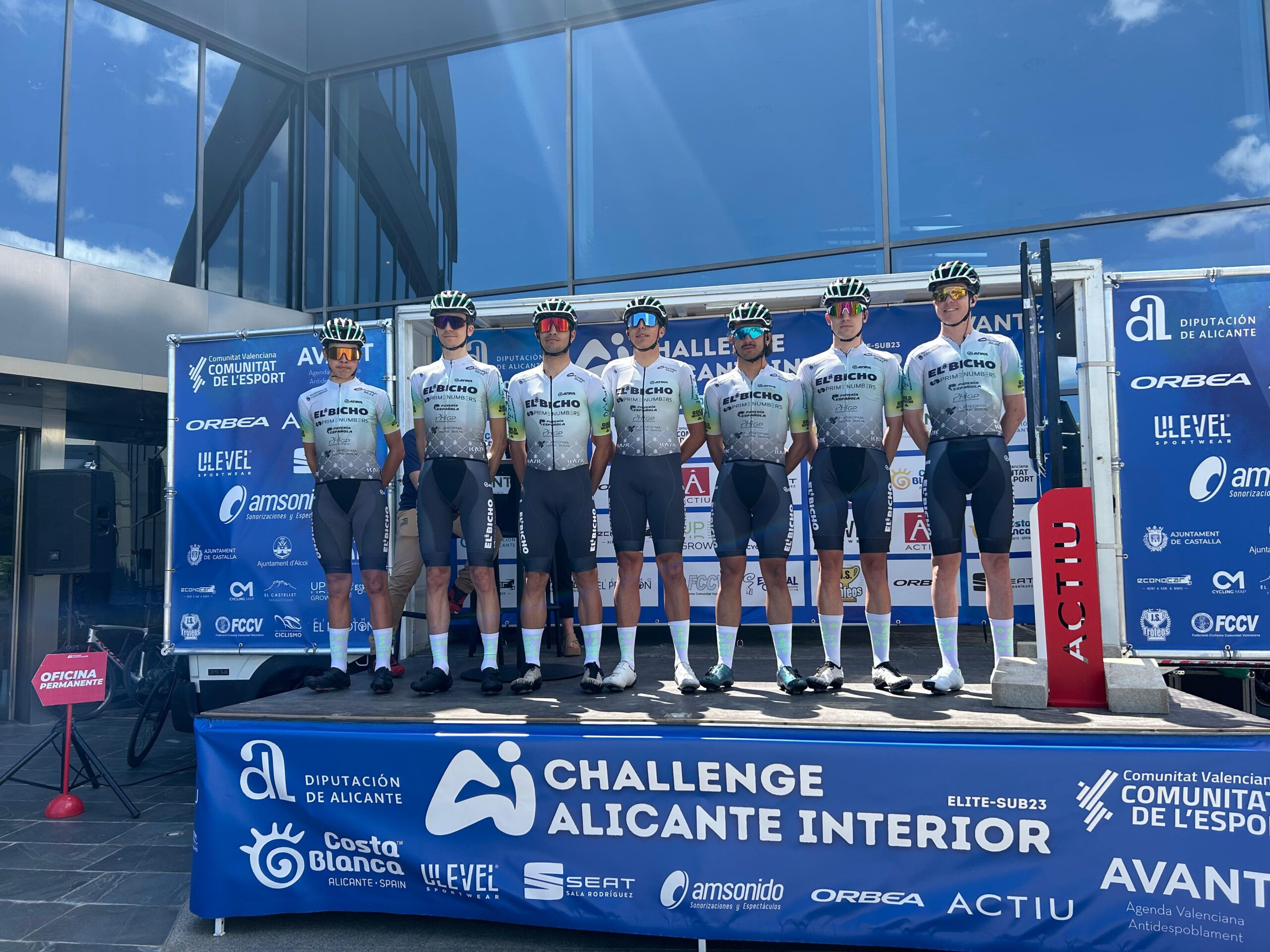 El Bicho Prime Numbers, presente en las escapadas y finaliza con dos corredores en el top -15 la Challenge Alicante