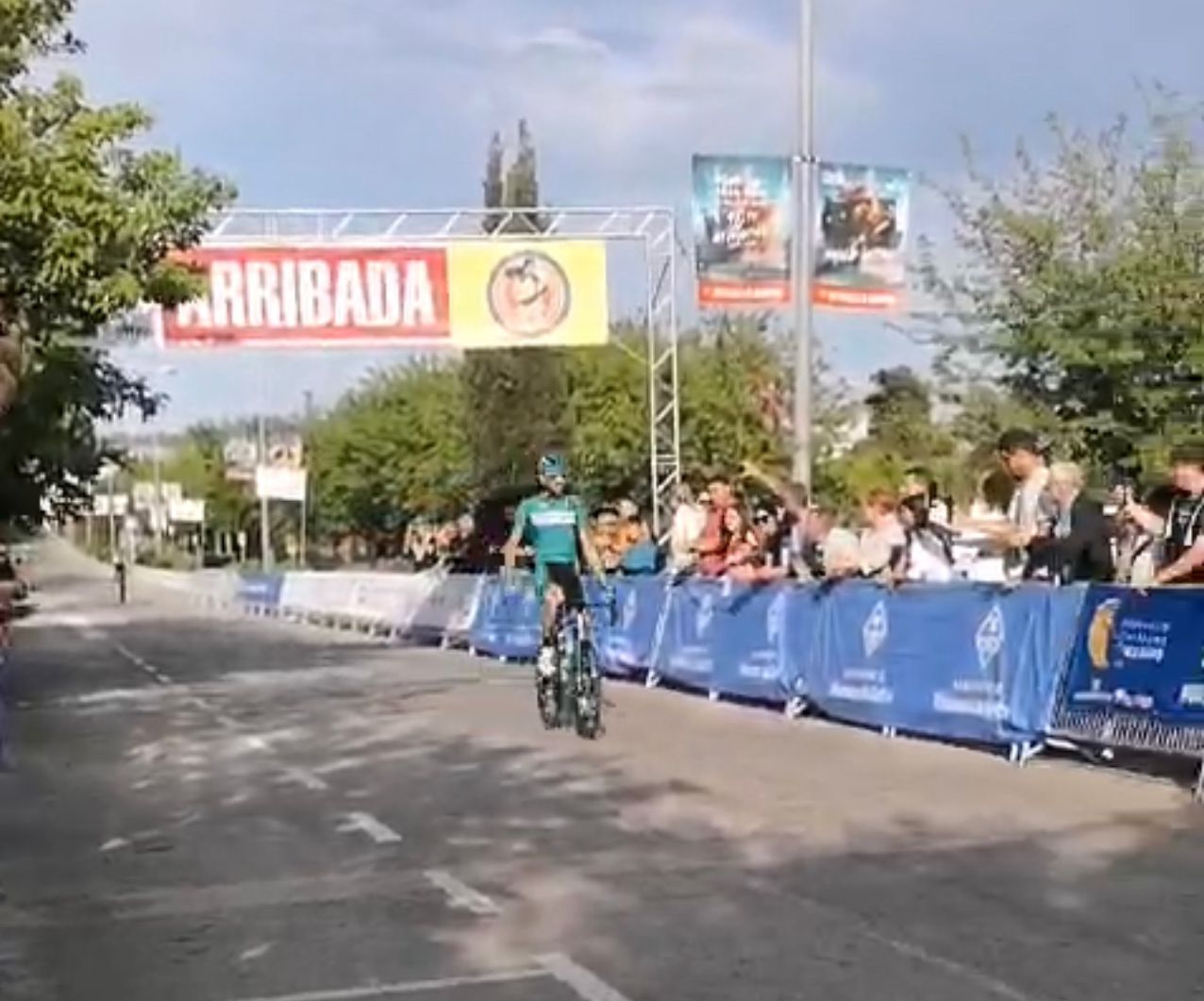 Arnau Solé (Controlpack) vence en solitario en la Clàssica Isaac Galvez