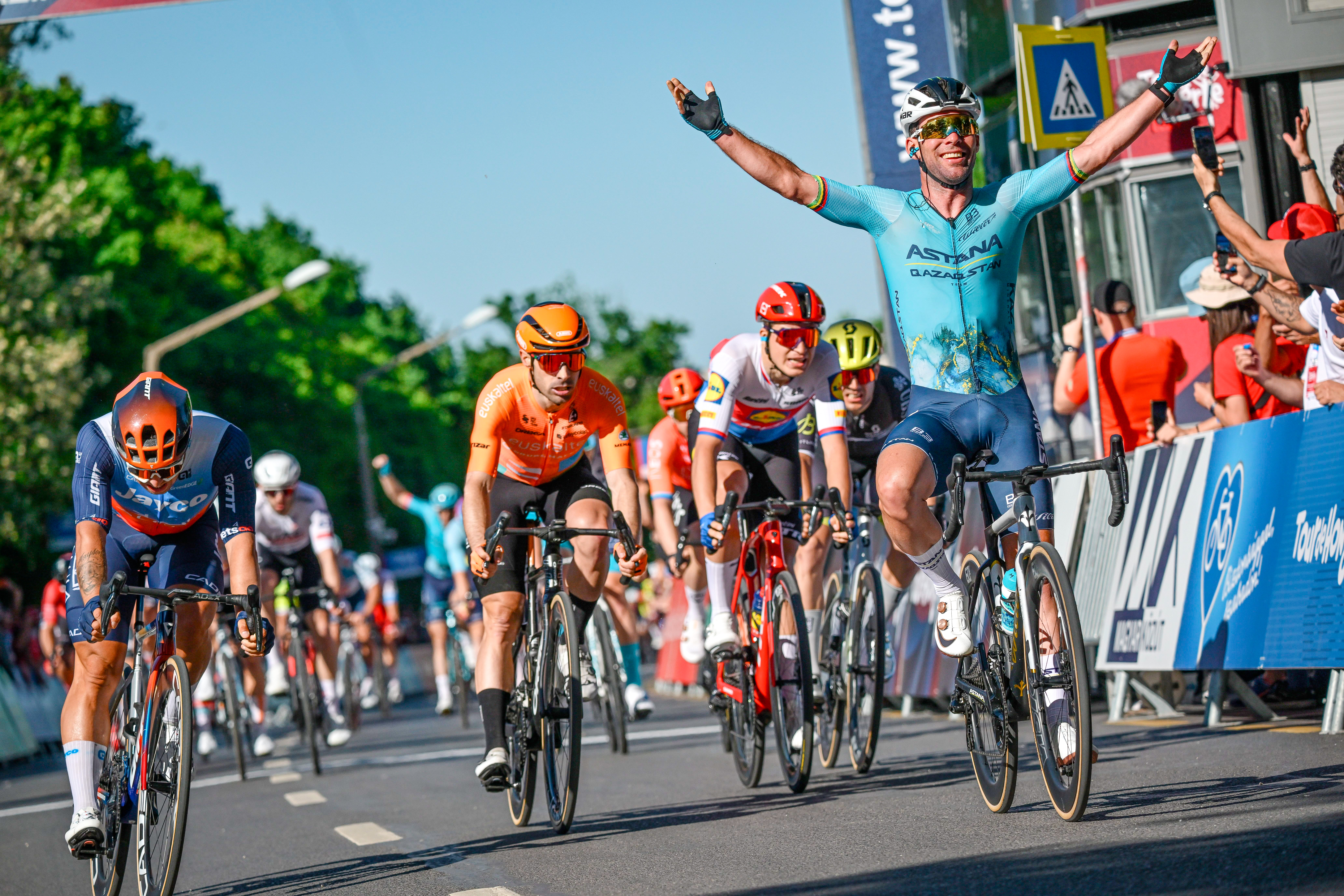Jon Aberasturi (Euskaltel-Euskadi) consigue un notable tercer puesto en el Tour de Hungría