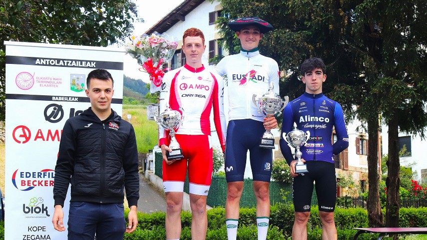 Oskitx Egiguren Santamaría se alzó con el título de campeón del País Vasco finalizando en solitario en Zegama.