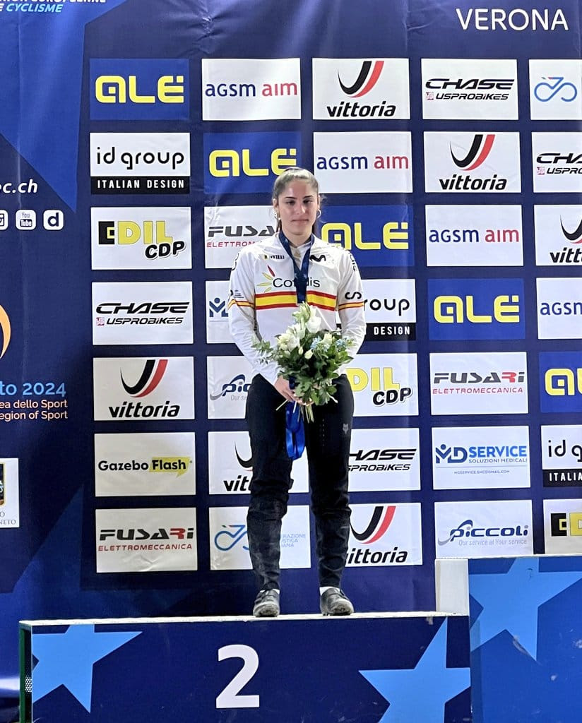 La talaverana Carla Gómez continua haciendo historia al proclamarse subcampeona de Europa de BMX