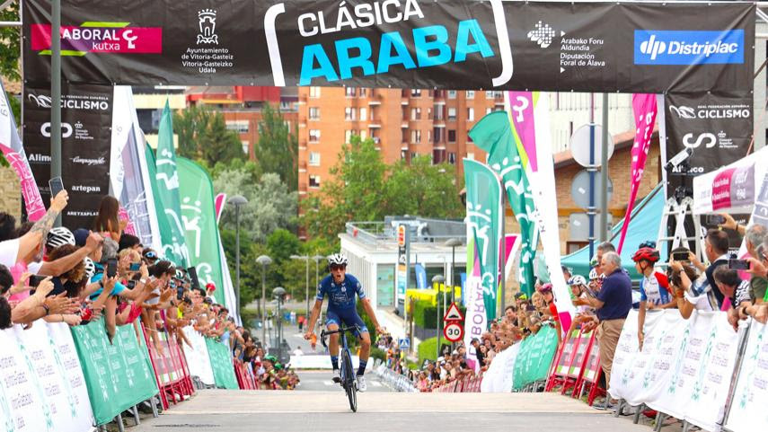 La Copa de España Junior Cofidis vivirá su cuarta prueba con la disputa de la V Clásica Araba