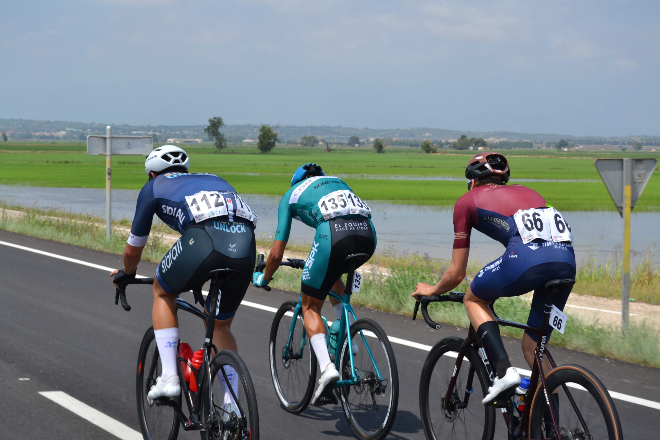 El Pelotón Jornada histórica para el Controlpack en la Clàssica Terres de l'Ebre Jornada histórica para el Controlpack en la Clàssica Terres de l'Ebre