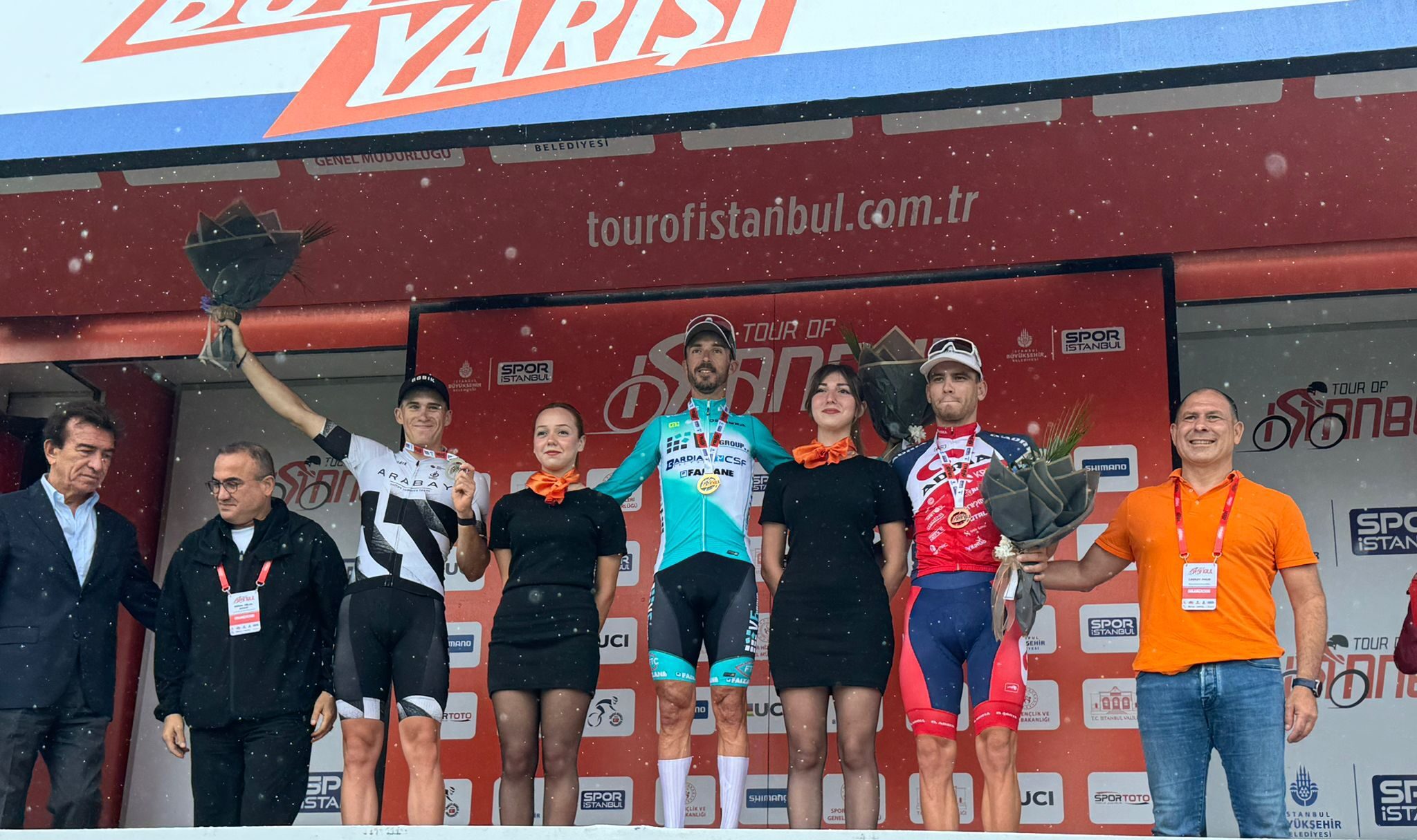 Sergi Darder acaricia la victoria en la jornada de clausura del Tour of Istanbul