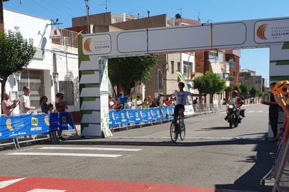 Les Grans Clàssiques llegan a su penúltima parada en La Sénia con todo por decidir