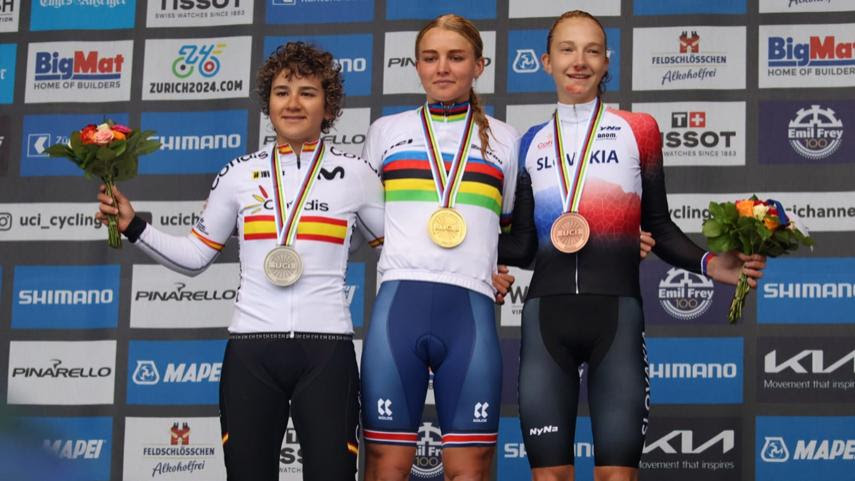 El Pelotón Paula Ostiz se proclama subcampeona del Mundo junior en la prueba en línea Paula Ostiz RFEC