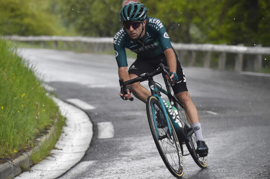 Equipo Kern Pharma Jordi López Euskaltel Euskadi