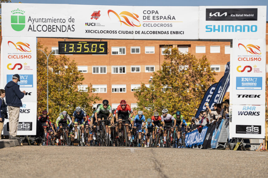 El Pelotón Kevin Suárez y Lucía González se imponen en un reñido Ciclocross de Alcobendas alcobendas