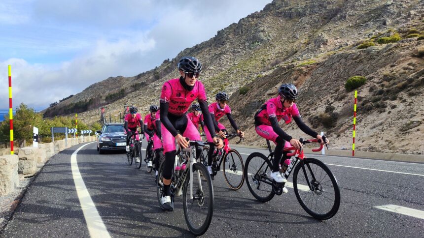 El Pelotón Technosylva Maglia Bembibre Cycling Team cierra con éxito su concentración en Ávila Technosylva Maglia Bembibre 2025