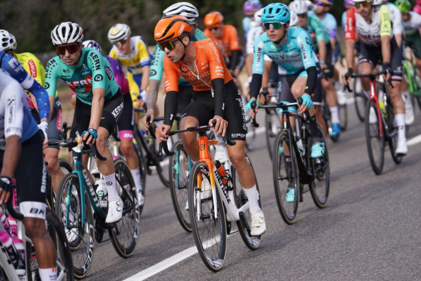 El Pelotón El Euskaltel-Euskadi, a por la Volta a la Comunitat Valenciana Euskaltel Euskadi