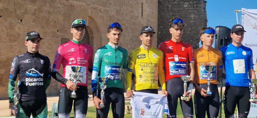 Podio final de la Vuelta al Guadalentín 2025