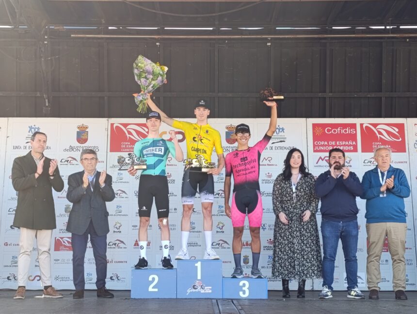 Pódium Copa de España Circuito del Guadiana José María Martín Extremadura Pebetero