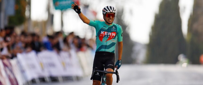 Gran tercer puesto del Equipo Kern Pharma en Jaén