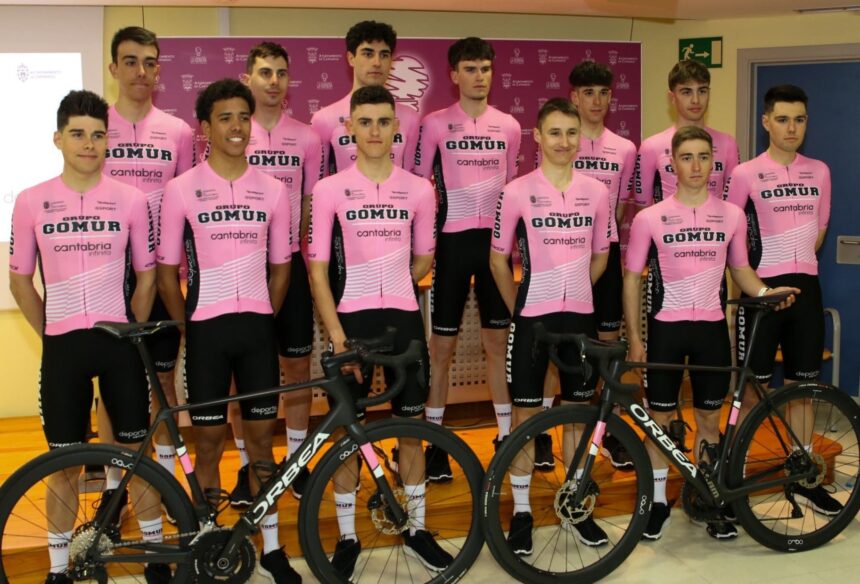 El Pelotón Gomur Cantabria Infinita presenta su plantilla 2025 Equipo Gomur 2025