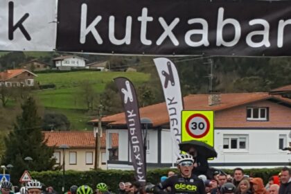 Victoria de Eder Moreno en Laukiz (Foto: @Mertxe_Beriain)