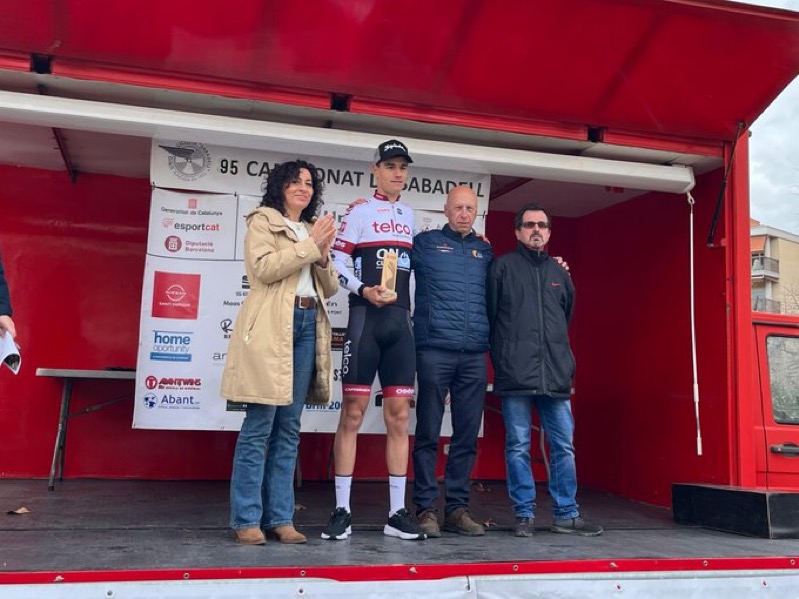 Marc Collell (Telco - ON Clima - Osés) vence en solitario en el Campionat de Sabadell