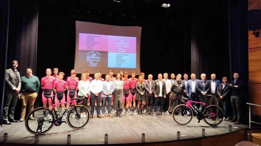 El Pelotón Technosylva Maglia Rower Bembibre Cycling Team se presenta con ilusión y ambición para la temporada 2025 Technosylva Maglia Rower Bembibre 2025