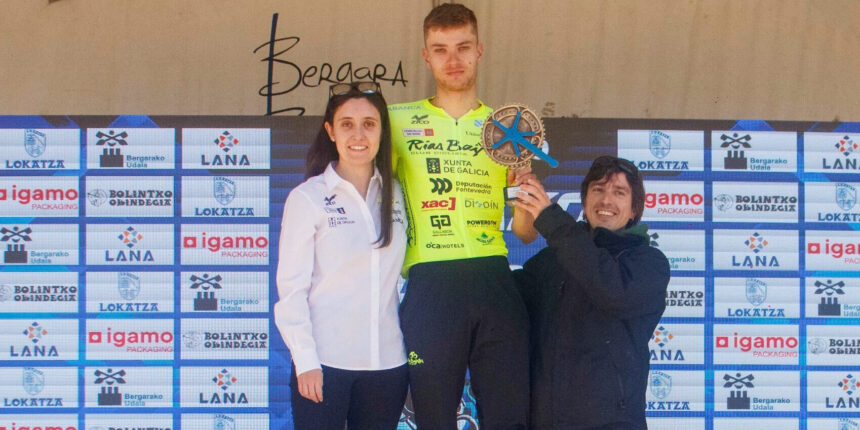 El Pelotón El Vigo-Rías Baixas vence por equipos en la Subida a Gorla Vigo Rías Baixas Subida a Gorla