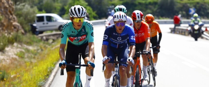 Trabajo sin premio del Equipo Kern Pharma en la Volta a Catalunya