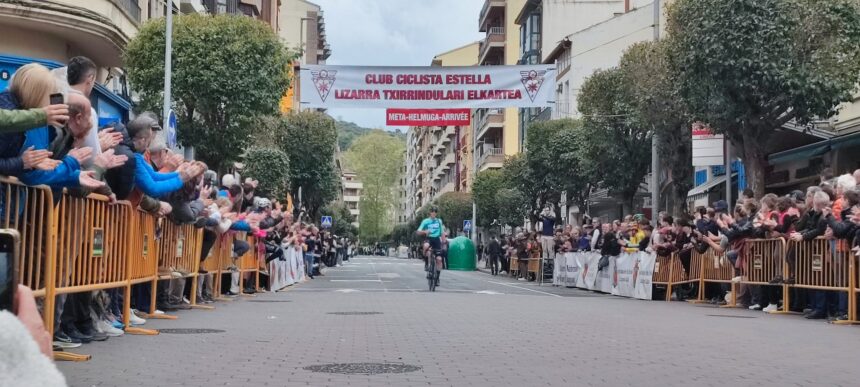 El Pelotón Iker Gómez lidera el gran día del Finisher en el Memorial Zunzarren de Estella Iker Gómez (Finisher) vence el Memorial Cirilo Zunzarren de Estella 2025 (Foto: @CcestellaL)