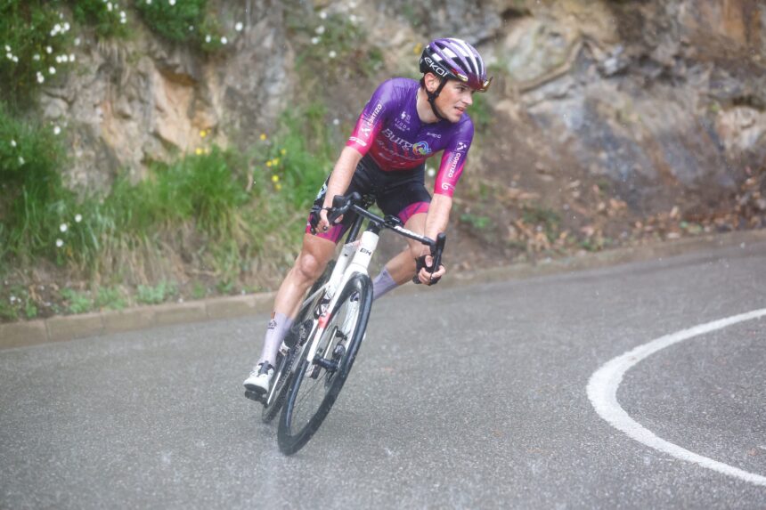 Hugo de la Calle Vuelta Asturias Burgos Burpellet BH