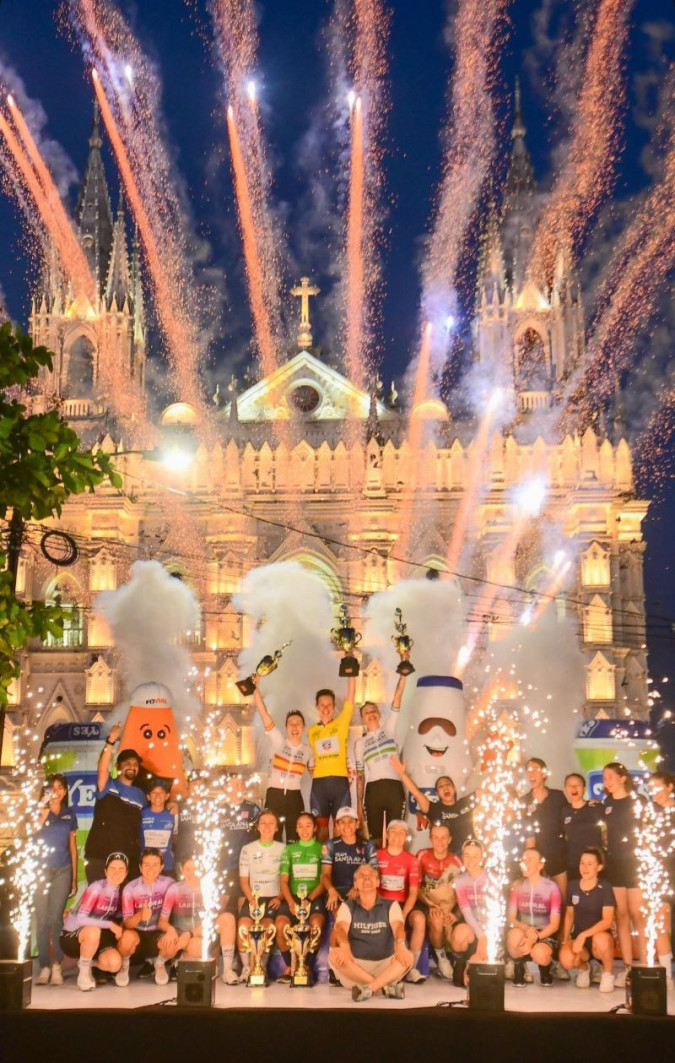 El Pelotón Usoa Ostolaza suma otra victoria y sube al pódium final del Tour El Salvador con Yanina Kuskova Usoa Ostolaza Tour El Salvador Laboral Kutxa