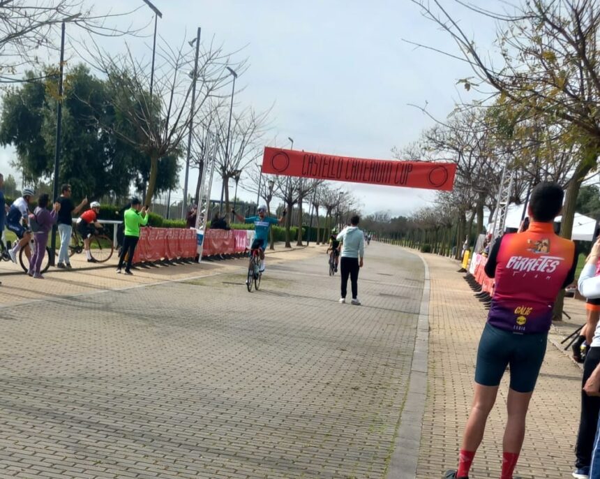 Christopher Morales logra su primera victoria con el Controlpack en Castellón