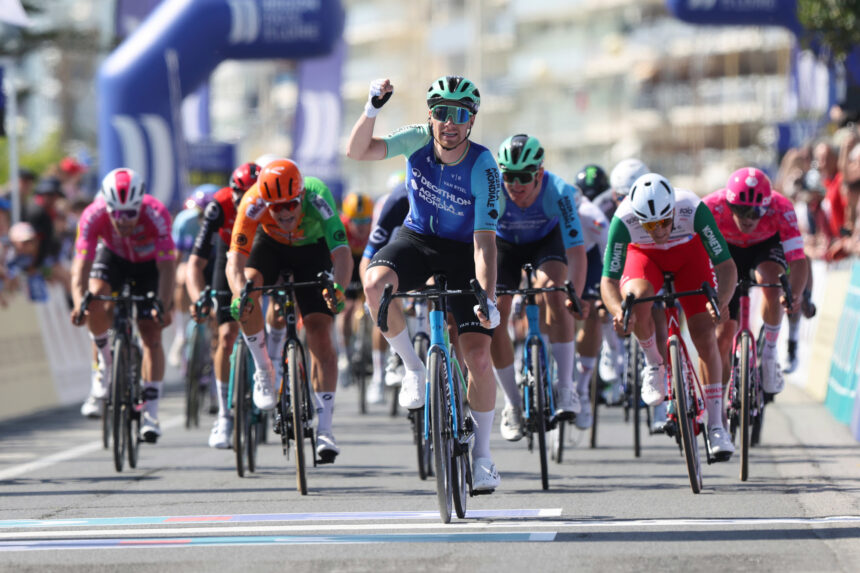 Sam Bennett Giovanni Lonardi Team Polti VisitMalta Région Pays de la Loire