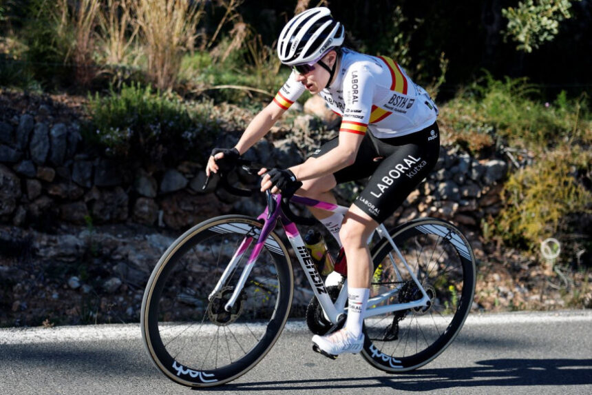 El Pelotón El LABORAL Kutxa-Euskadi afronta La Vuelta con el objetivo de ser protagonista Usoa Ostolaza Laboral Kutxa