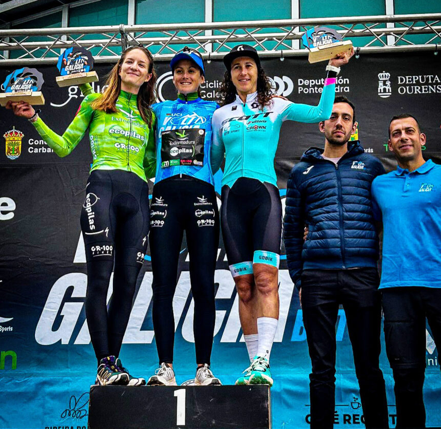 El Pelotón Doblete en la última etapa y general para Extremadura Ecopilas en la Vuelta a Galicia BTT Volta Galicia BTT Extremadura Ecopilas Natalia Fischer