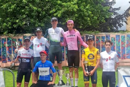 Podio completo de la prueba de Segura (Foto: @Mertxe_Beriain)