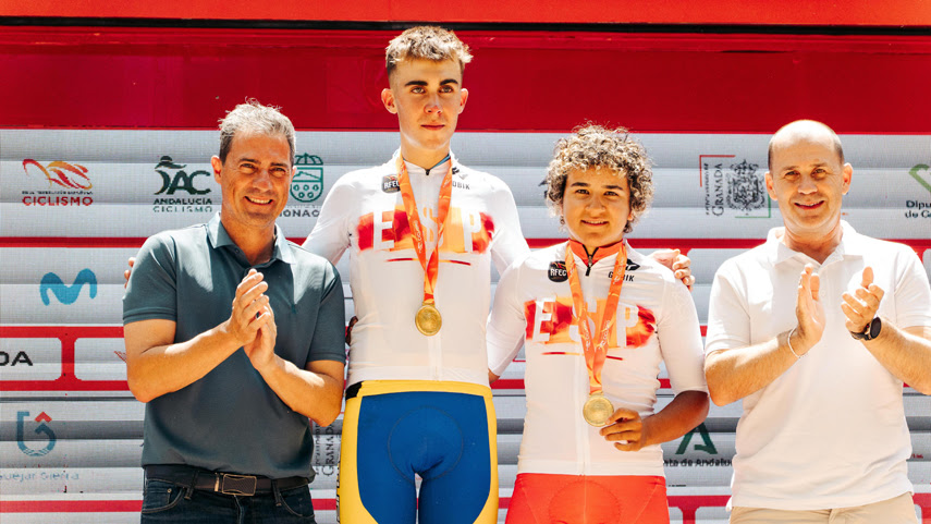 El Pelotón Benjamín Noval y Paula Ostiz, campeones de España de ruta júnior en Granada Paula Ostiz Benjamín Noval Campeonato de España Junior