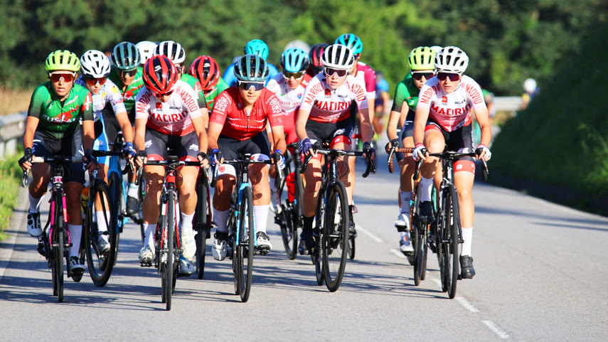 El Pelotón Benjamín Noval y Paula Ostiz concentran las miradas en el Campeonato de España Júnior de Granada Campeonato de España Junior