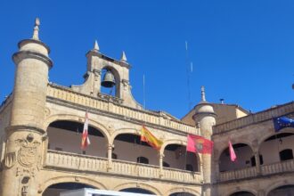 Podio final en Ciudad Rodrigo de la 2ª etapa de la #VueltaCyL25