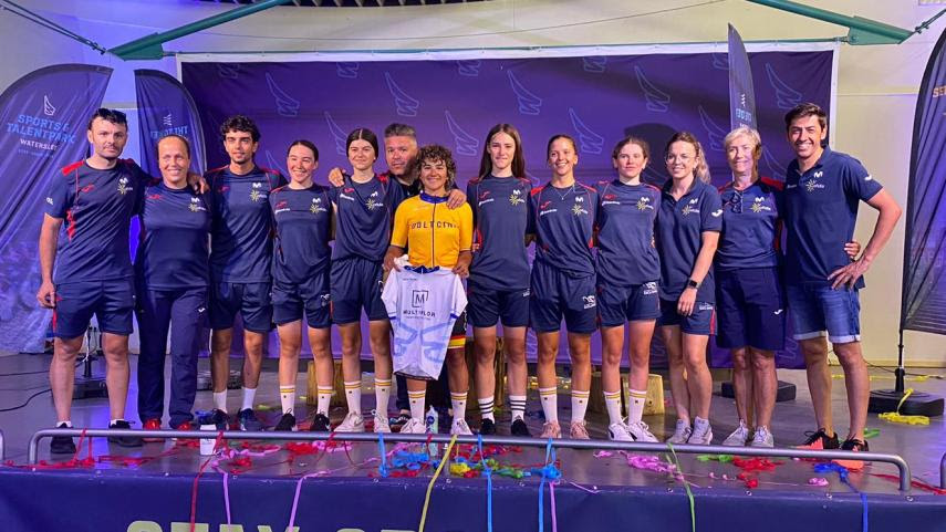 El Pelotón La Selección Española junior femenina defiende el título en la Watersley Ladies Challenge RFEC Watersley Ladies Challenge