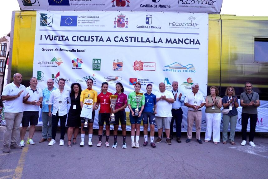 Pódium Vuelta CLM fem etapa 2