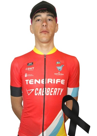 El Pelotón La tragedia sacude al ciclismo con el fallecimiento de Iván Meléndez, corredor junior del Tenerife Cabberty Iván Meléndes. D.E.P. (Foto: @PelotonTenerife)