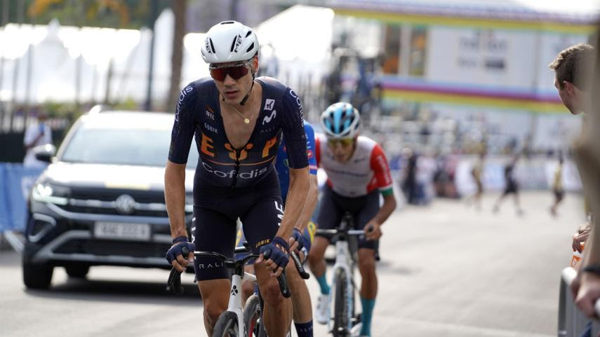 El Pelotón Juan Ayuso concluye 8° en la ruta élite del Campeonato del Mundo de Kigali Juan Ayuso RFEC Kigali Campeonato del Mundo