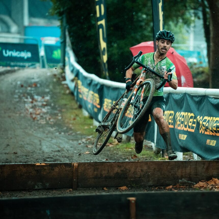 Mario Junquera en el Trofeo Las Mestas. Foto: Unicaja Banco Gijón