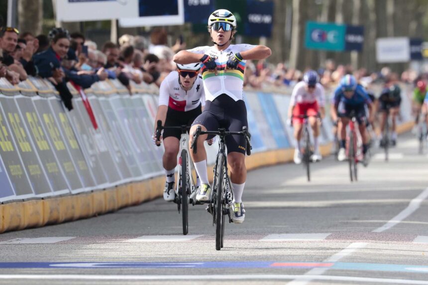 El Pelotón Paula Ostiz culmina un doblete histórico para el ciclismo español Paula Ostiz culmina un doblete histórico para el ciclismo español