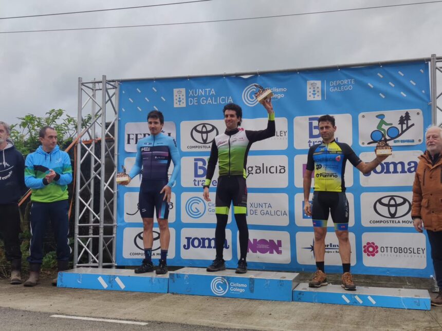 El Pelotón Anxo Carril se impone en un emocionante duelo a Samuel González con Sarela Conde dominando de principio a fin en Esmelle
