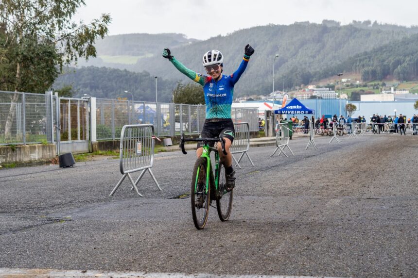 El Pelotón Viveiro cierra la Copa Galicia con victorias de Samuel González y Lorena Patiño
