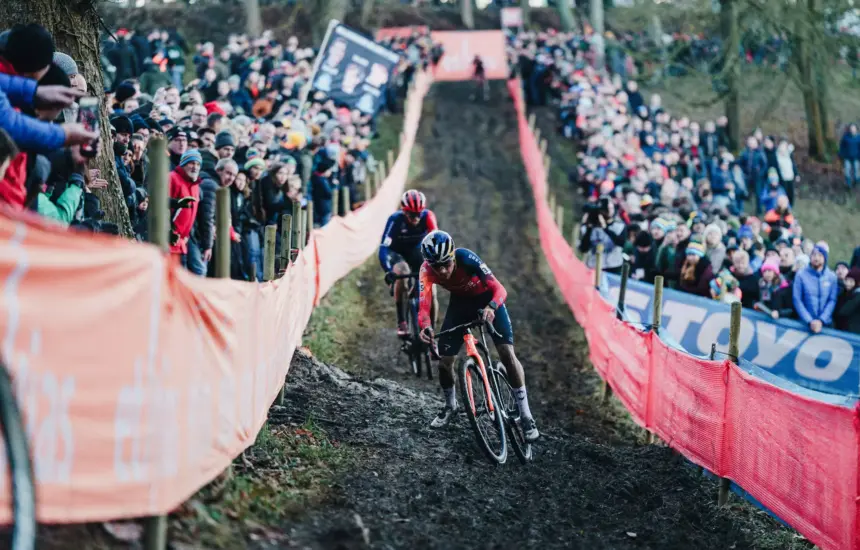 El Pelotón Namur afila la Ciudadela y el ciclocrós español se prepara para escalar El Pelotón Namur afila la Ciudadela y el ciclocrós español se prepara para escalar