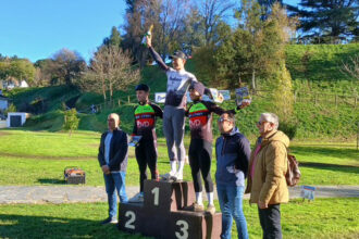 El Pelotón Adrián García Montes remata el doblete en Navia