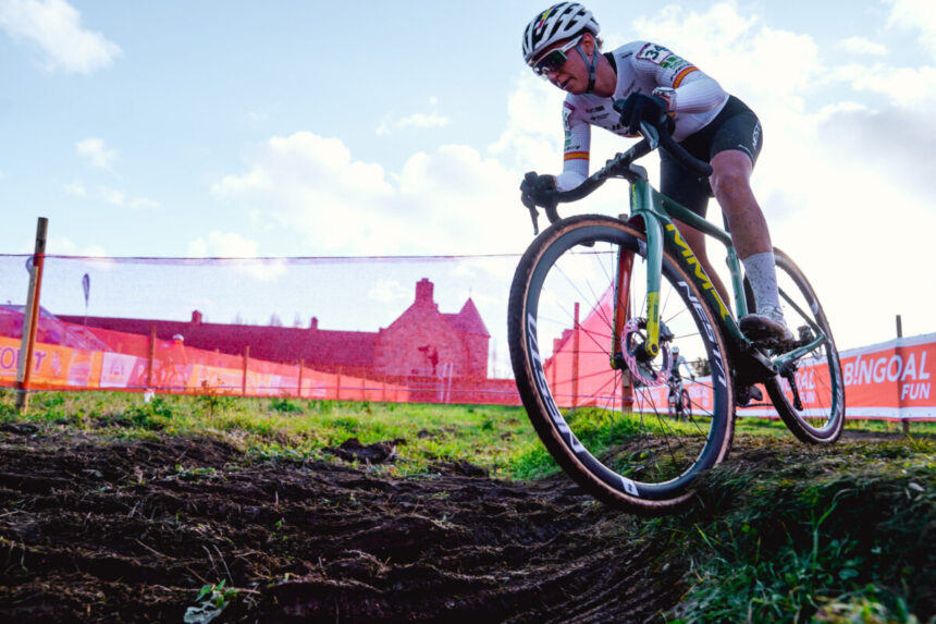 El Pelotón Xátiva y Cocentaina acogen las dos últimas citas de la Copa de España para el Nesta-MMR