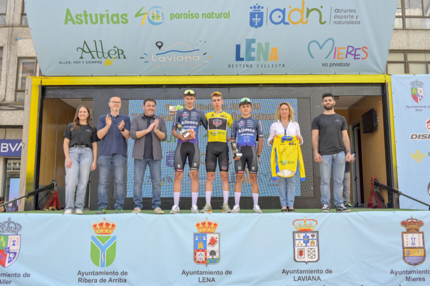 Pódium Vuelta Montaña Central