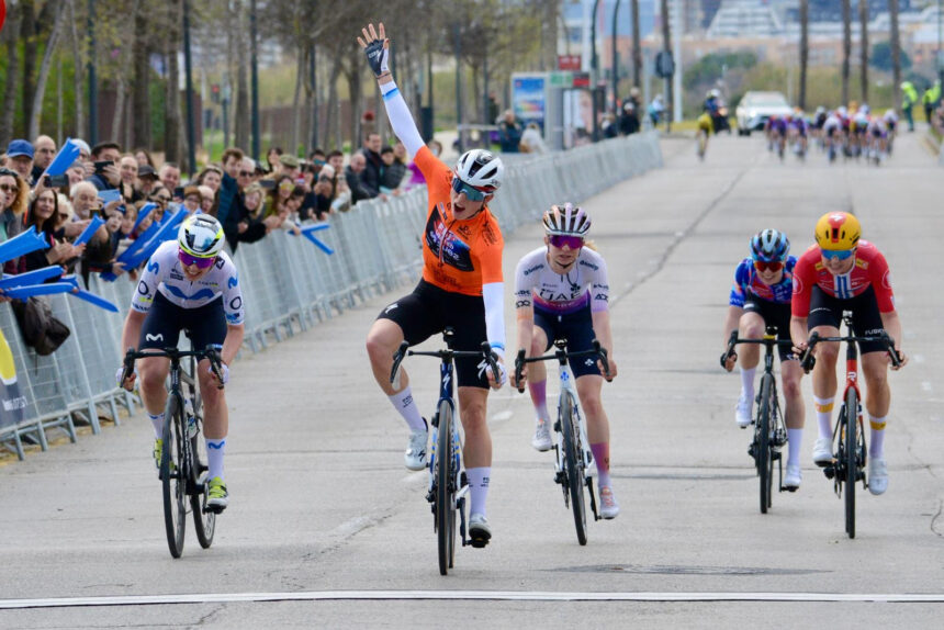 Demi Vollering Setmana Ciclista